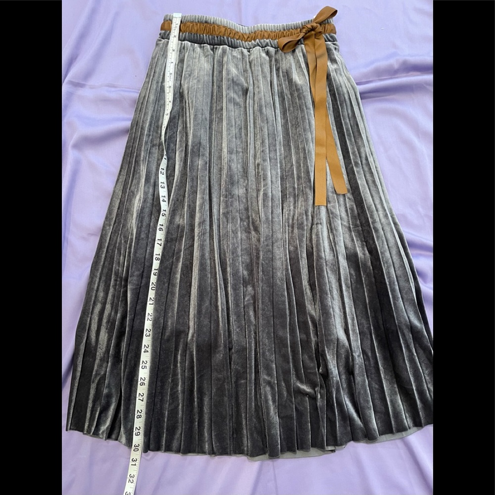Women Pleated Skirt